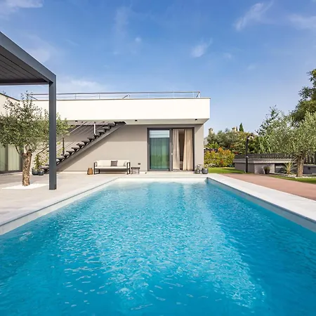 Villa Callera Póla